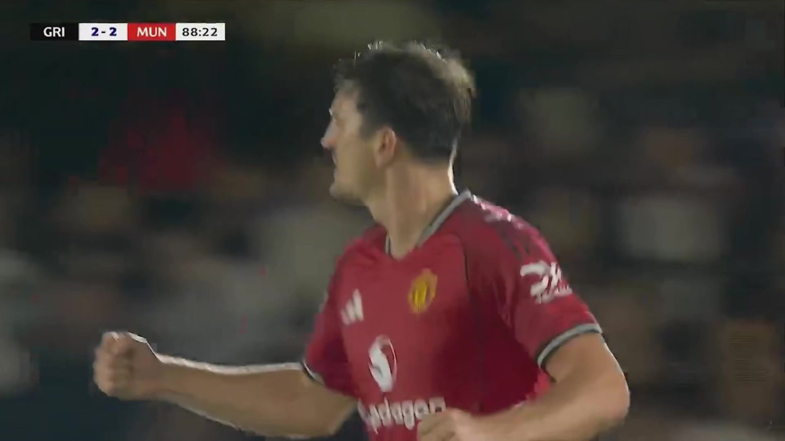 还是得靠马队啊！马奎尔第89分钟破门，曼联连追两球绝平！