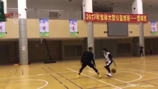 杰伦这攻防节奏令人窒息！17年周杰伦和林书豪一对一斗牛