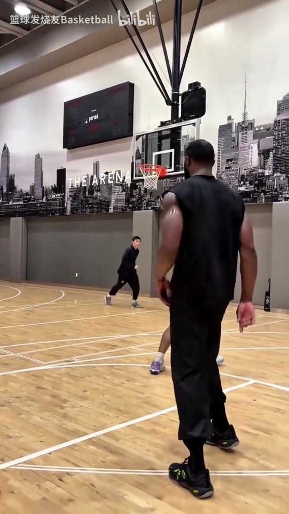 一招鲜，吃遍天！有种绝望是做杰伦布朗的陪练！