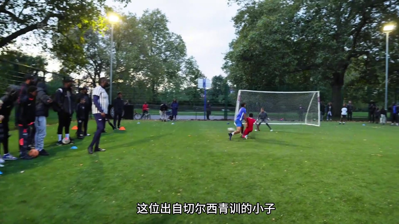 切尔西青训都这么强嘛这盘带技术和双五脚在国内几乎看不到