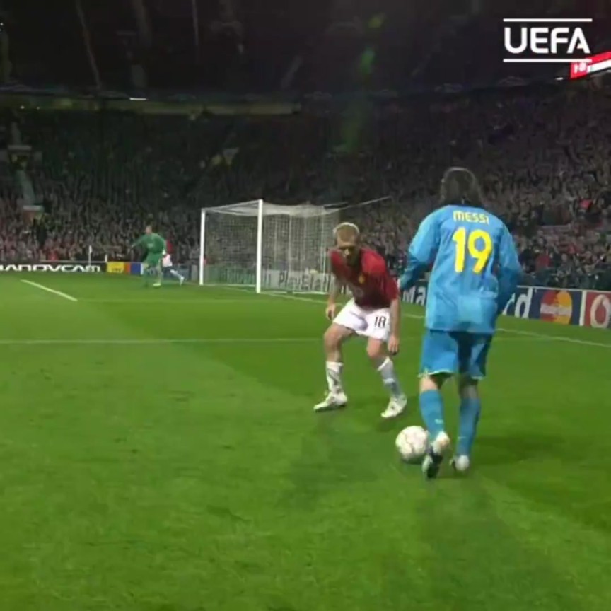 快到离谱！回顾当年梅西油炸丸子过掉斯科尔斯，每一秒都是细节！
