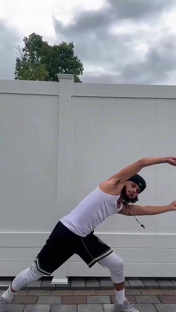 这下真的大结局了！网红博主：假如字母哥和约基奇合体成一个人！