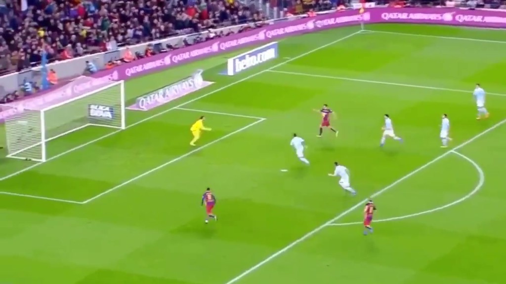 传奇还在延续！梅西27次几乎一模一样的传球！无解的挑传！