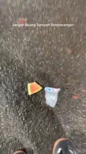 太搞了！外网网友恶搞：奥纳纳被丢到土耳其……